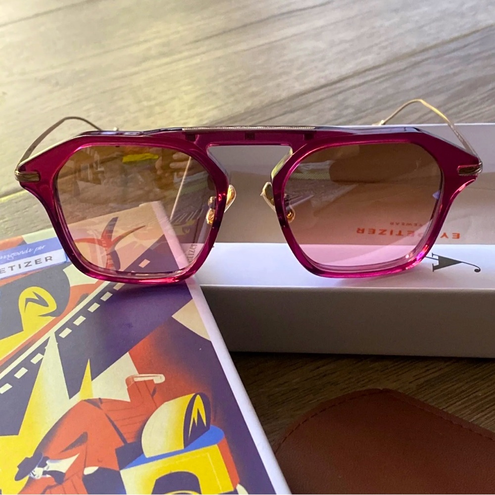 New In Box!! Eyepetizer Glasses Italian Squarish Pink Sunglasses MARTIN unisex